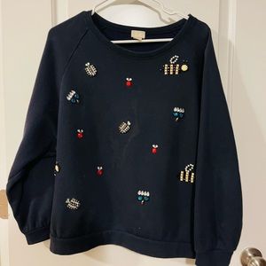HM sweatershirt with crystals